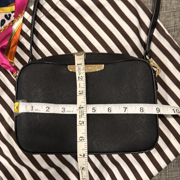 Henri Bendel Bag Black Saffiano Leather Crossbody Bag - Picture 17 of 17